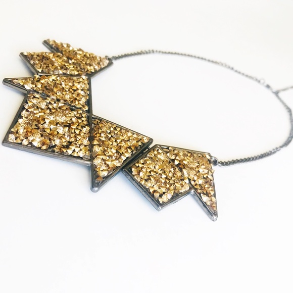Druzy rose gold/bronze geometric necklace - Picture 5 of 7